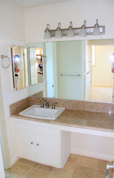 Bath Dressing Area with Granite and Marble Bath Dressing Area with Granite and Marble